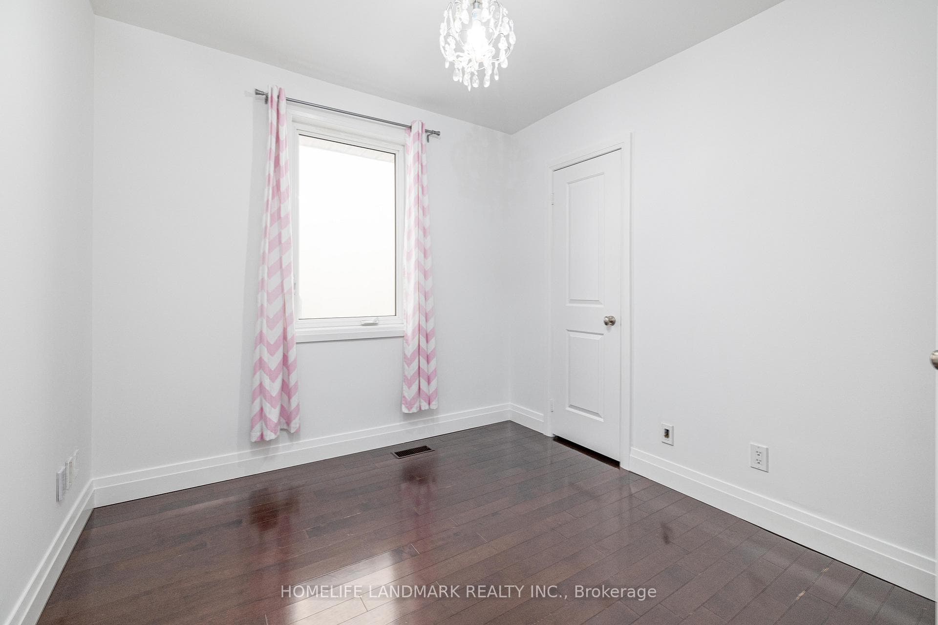107 Combe Avenue photo 18