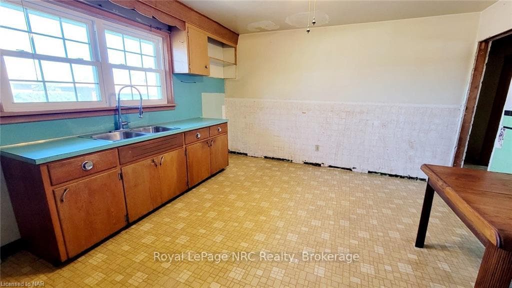 7 Hobson Avenue photo 10