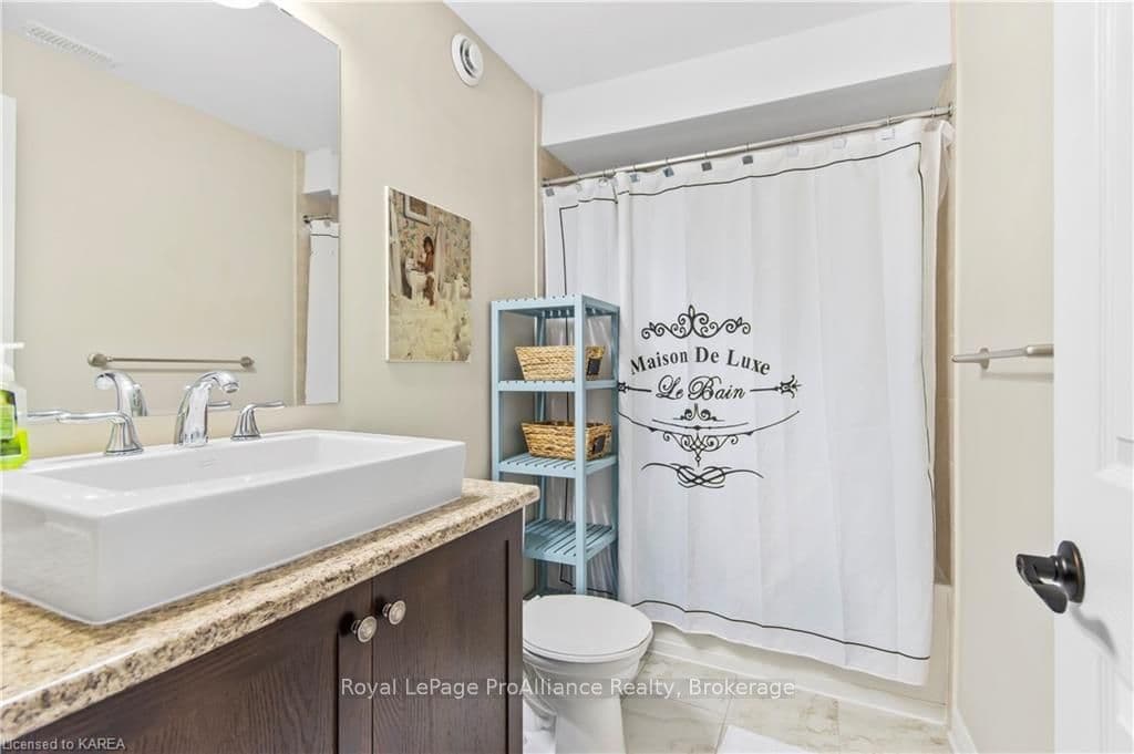 1019 BLUFFWOOD Avenue photo 39