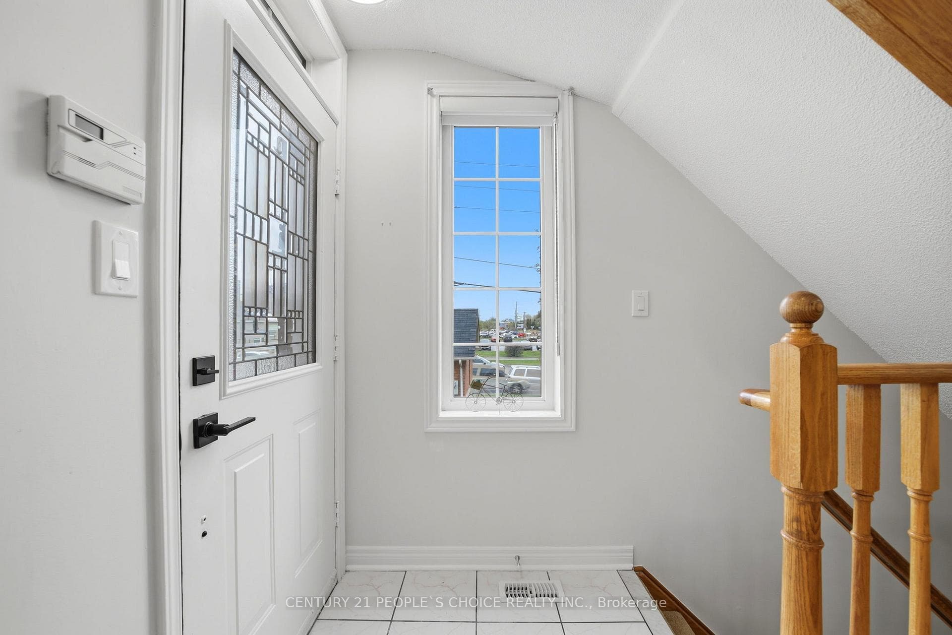 1330 Altona Road Unit 1 photo 3