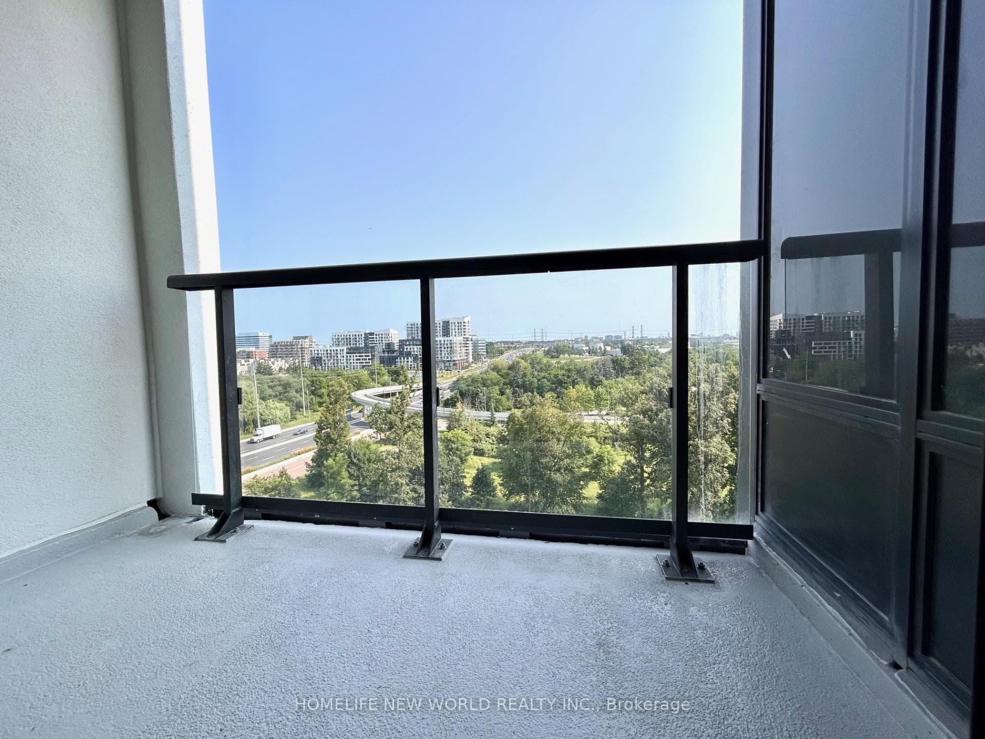 8 Cedarland Drive Unit 1015 photo 9