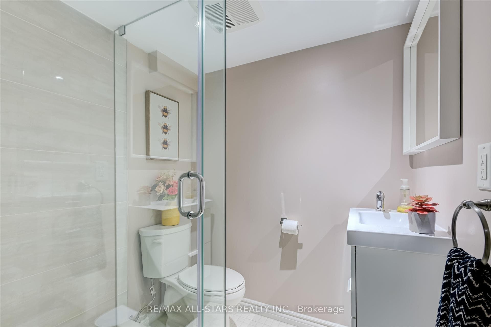 23 Duncairn Drive photo 25