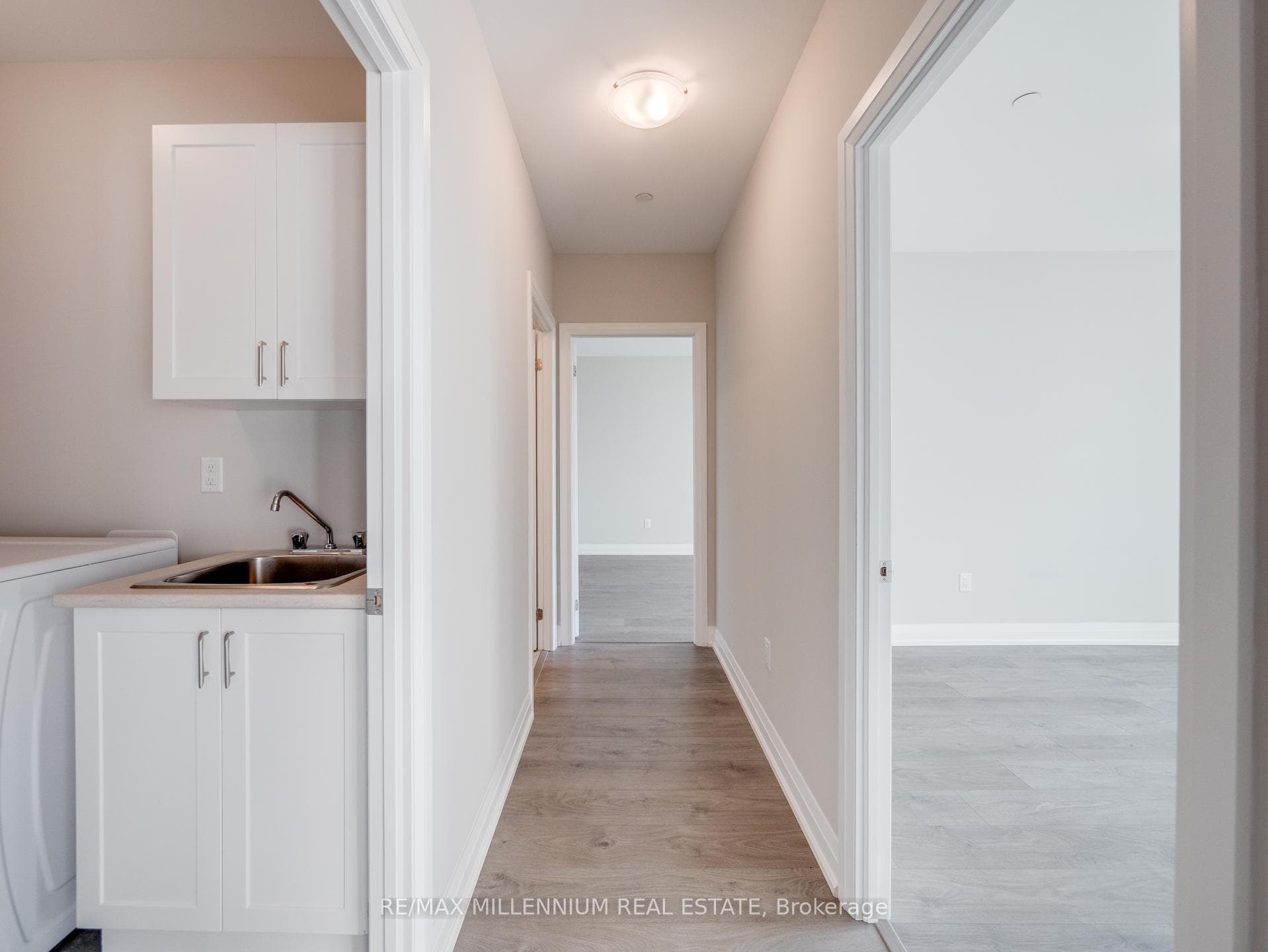 830 Megson Terrace Unit 520 photo 16