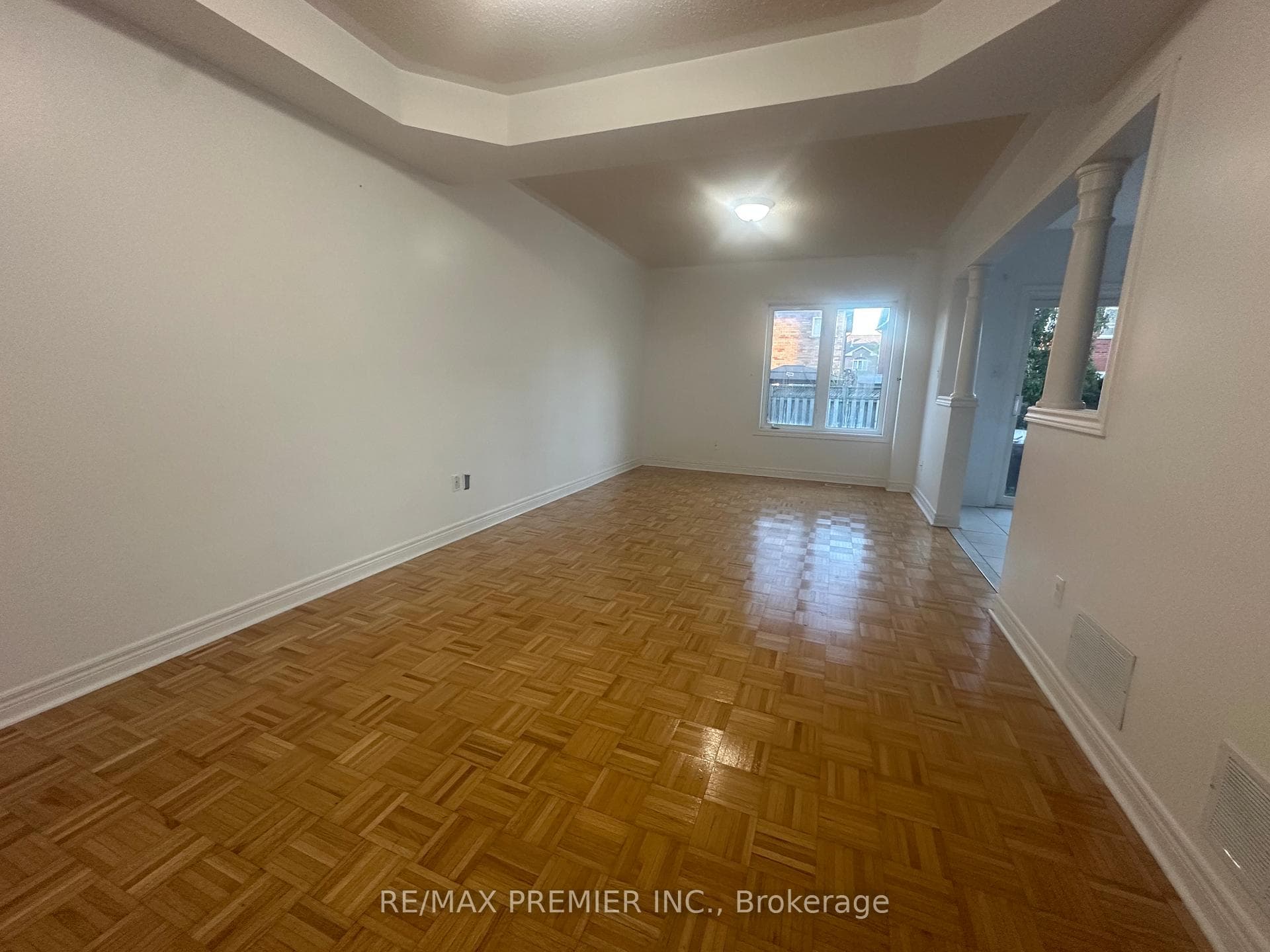124 Casabel Drive photo 6