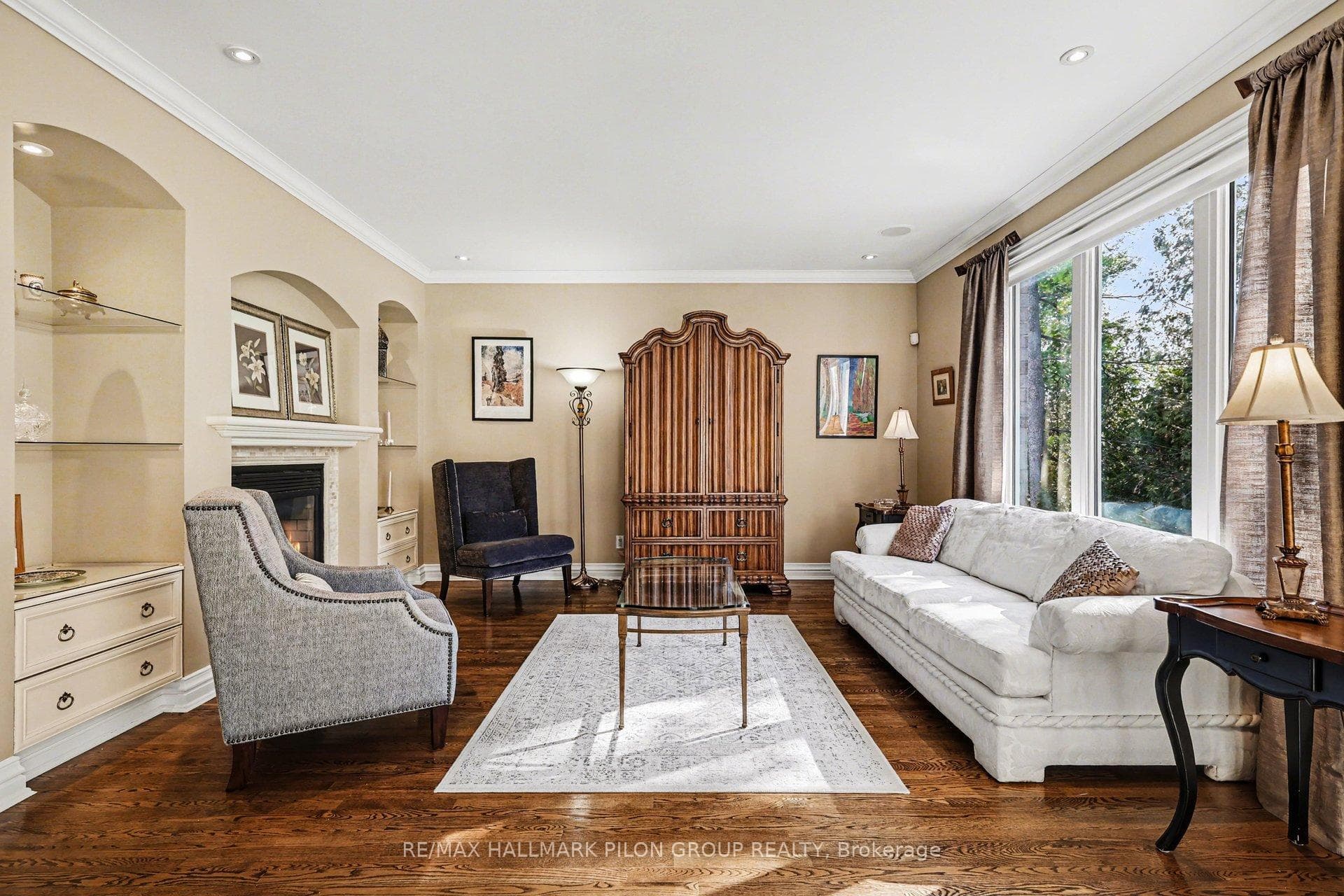 163 Copperwood Street photo 3