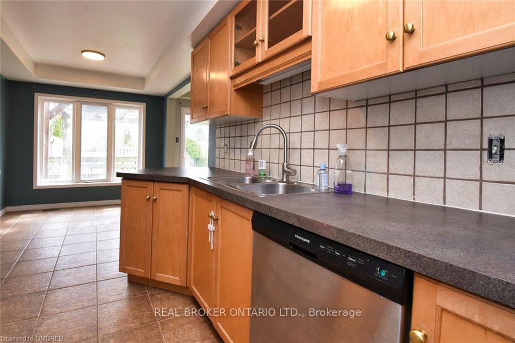 20 Gage Street photo 12