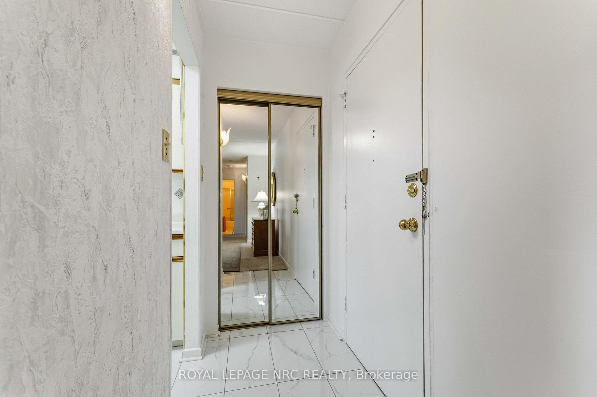 198 Scott Street Unit 418 photo 4