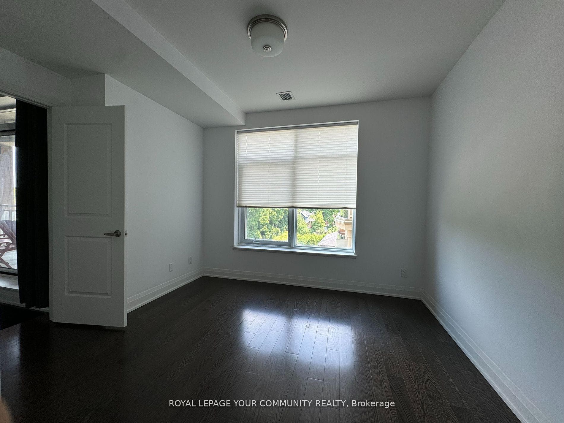 15277 Yonge Street Unit 501 photo 6