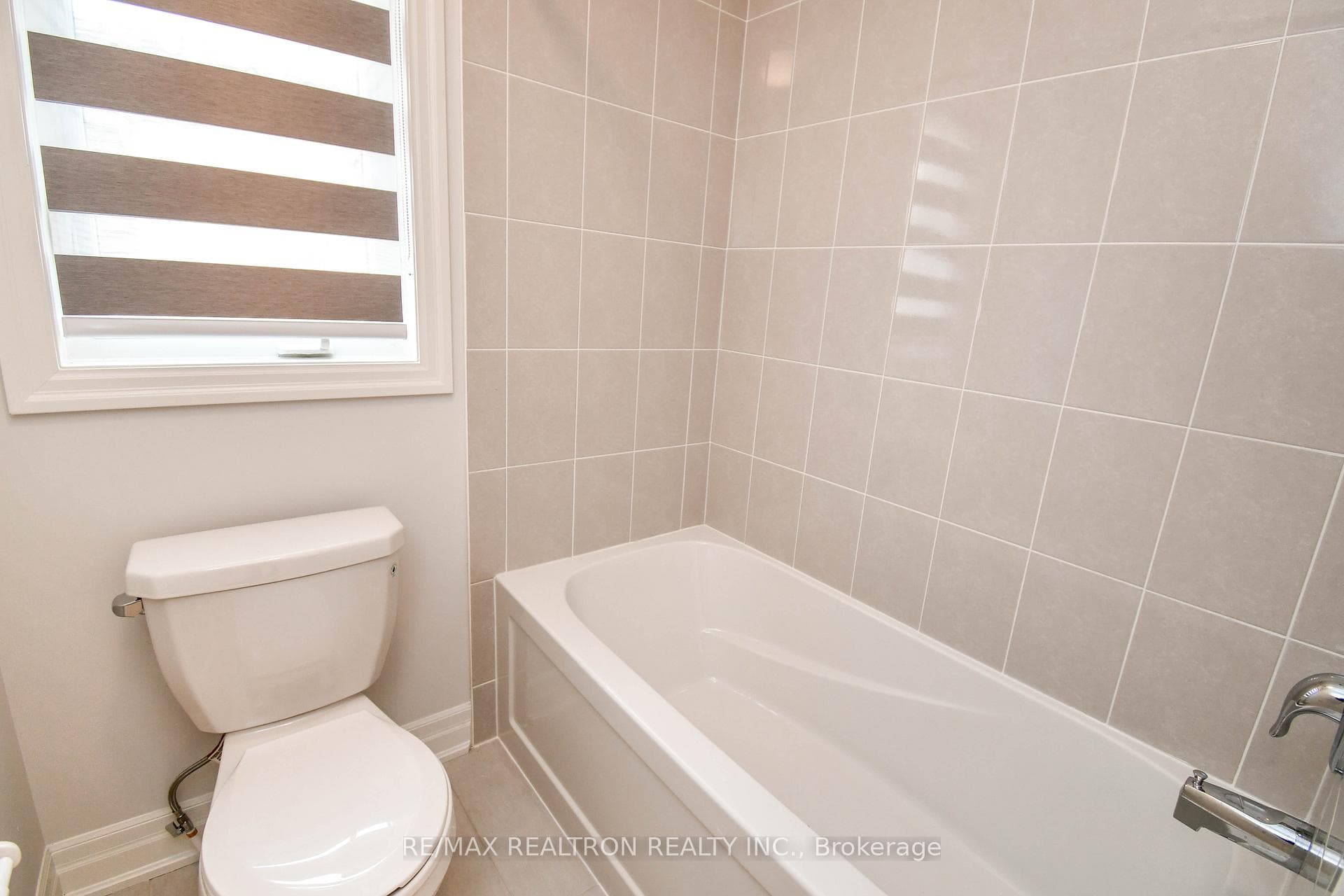 36 Del Ray Crescent photo 20