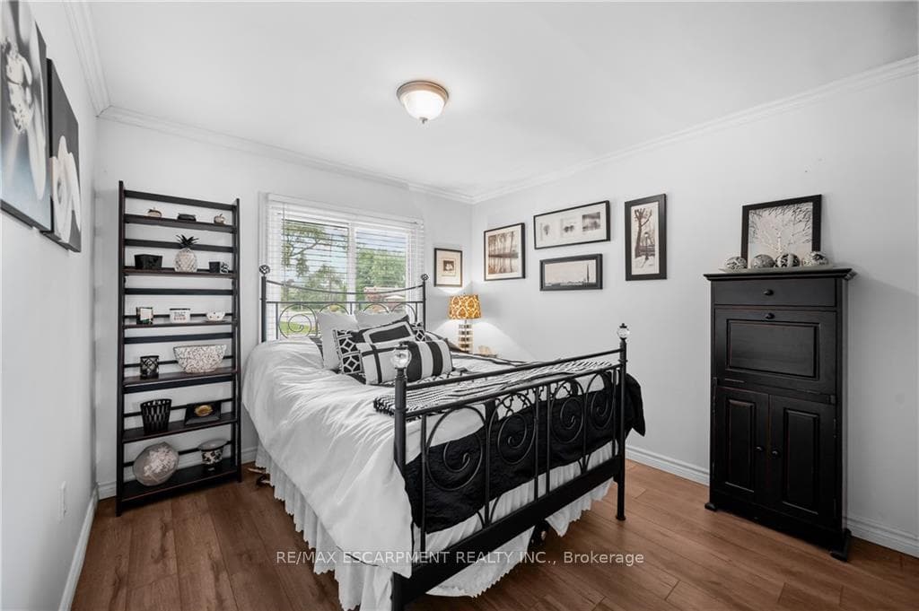 315 White Pines Drive photo 17