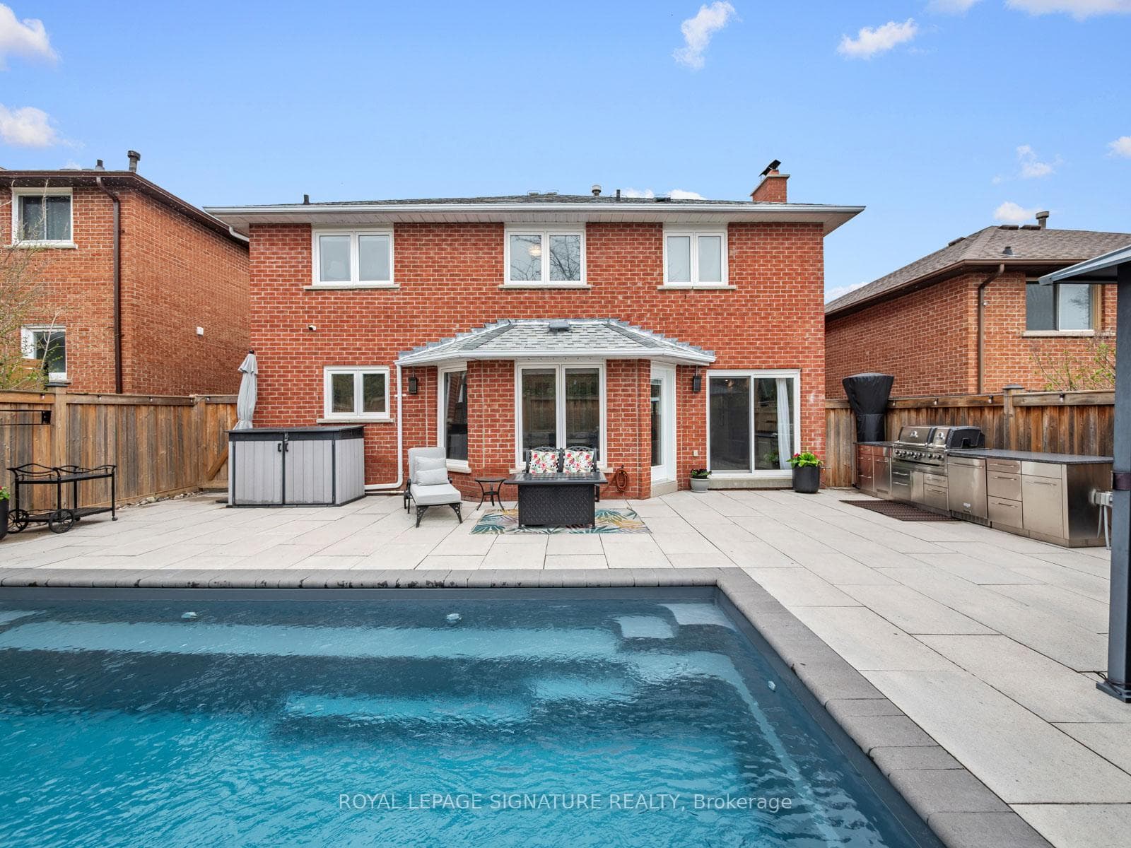 550 Barry Drive photo 41