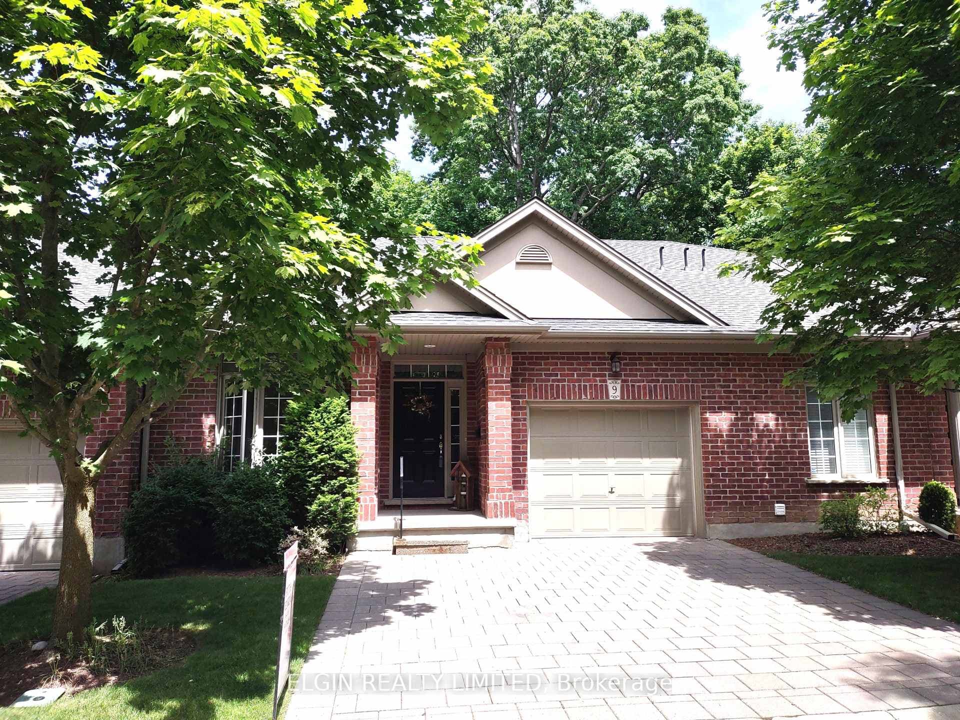 417 Hyde Park Road Unit 9 photo 2