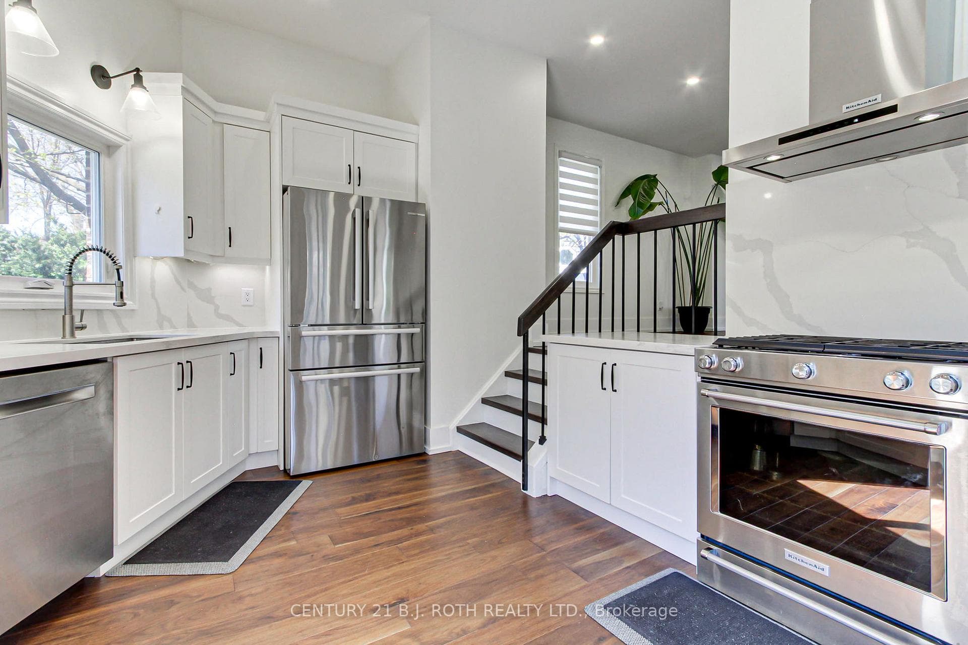 2931 Saint Malo Circle photo 14