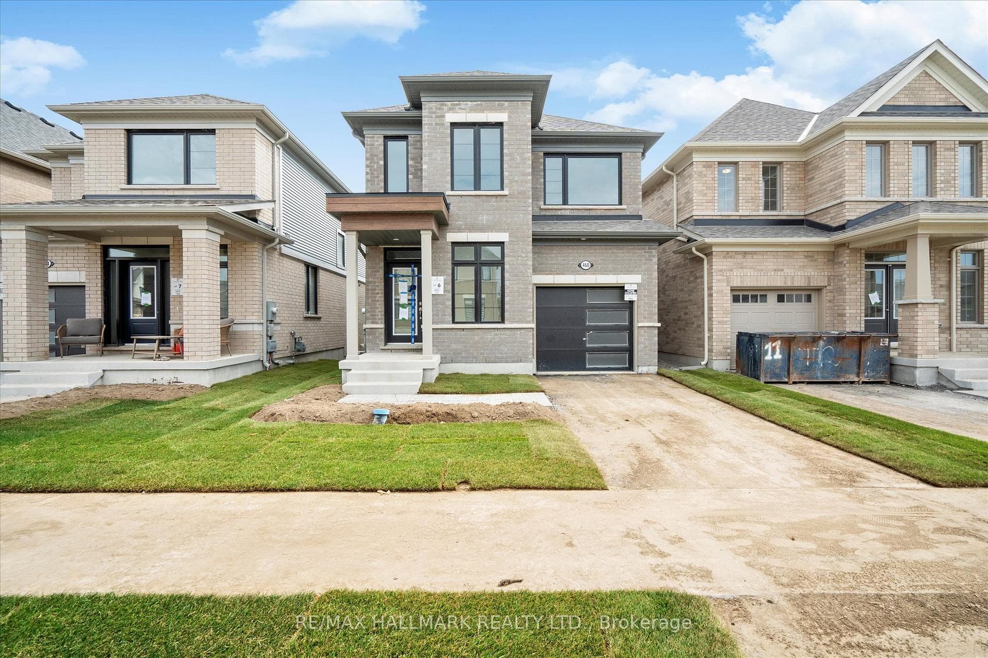 460 Trevor Street photo 1