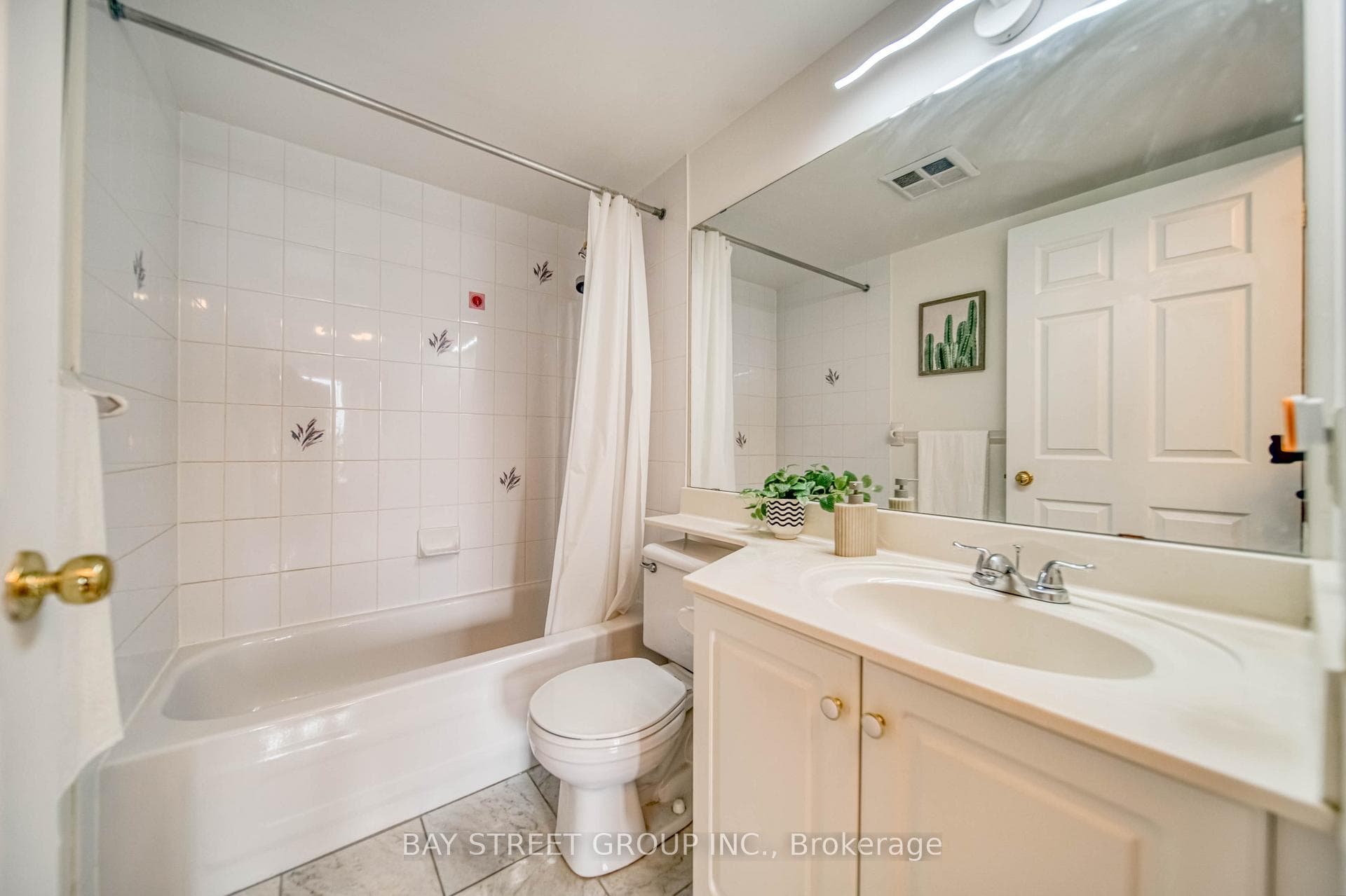 23 Lorraine Drive Unit 1109 photo 24