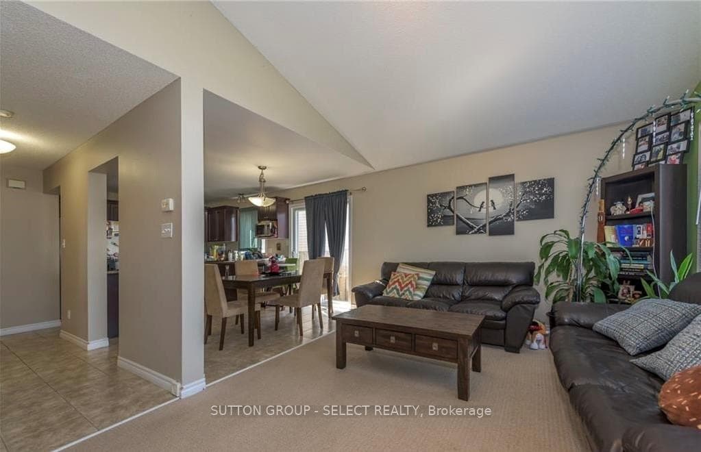 1610 Benjamin Drive photo 8