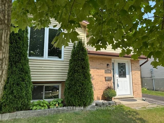 114 Saddy Avenue photo 3