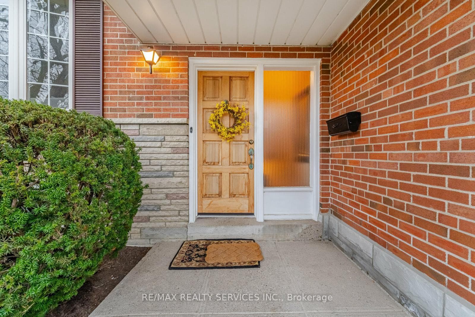12 Archerhill Drive photo 5