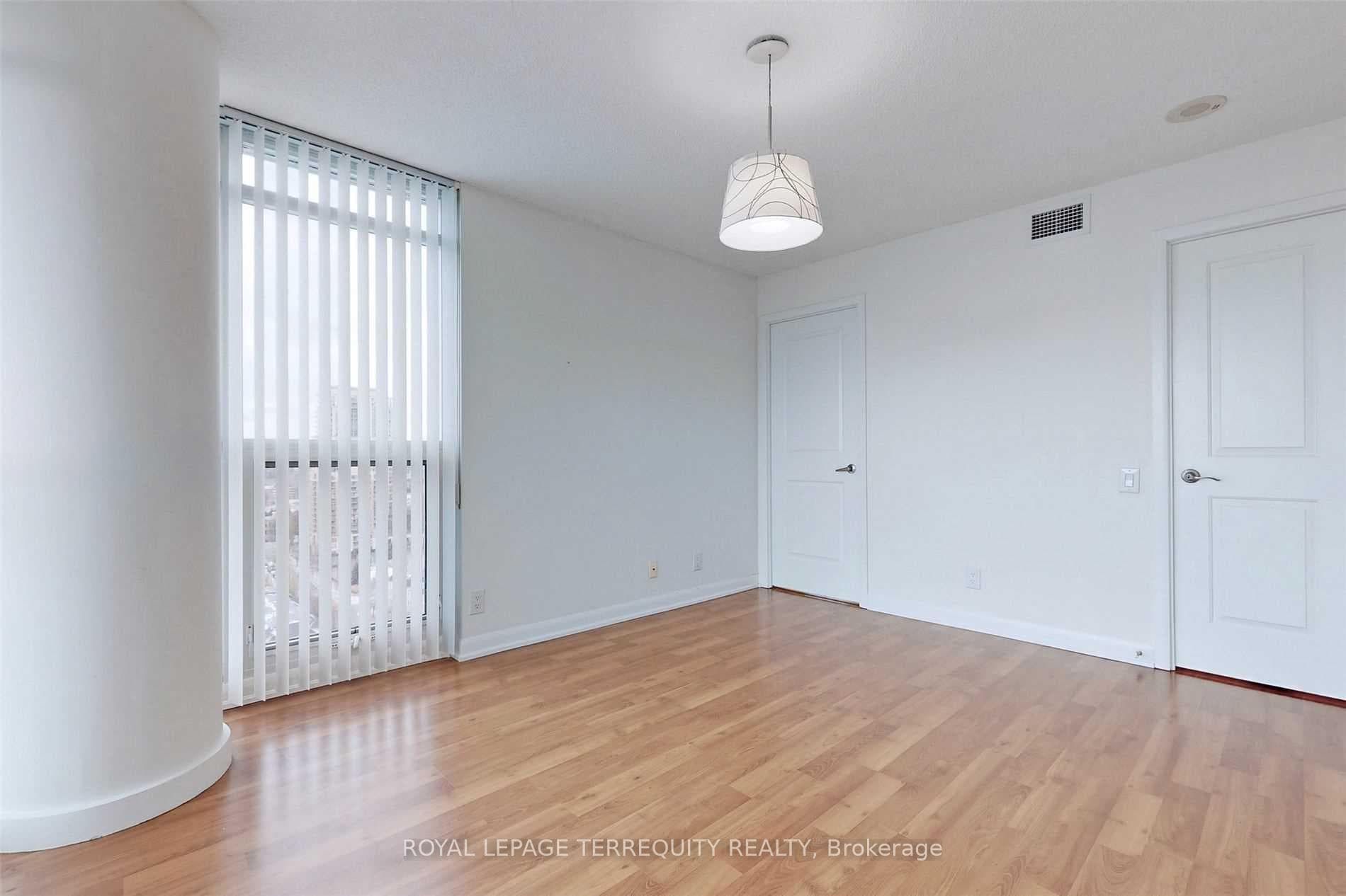 17 Anndale Drive Unit 2211 photo 17