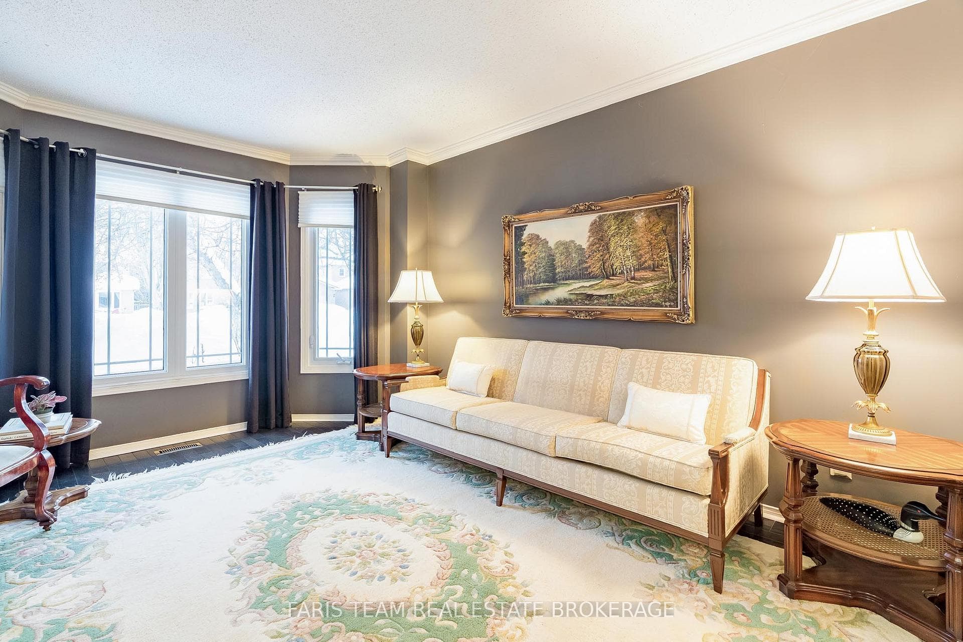 363 Grenville Avenue photo 16