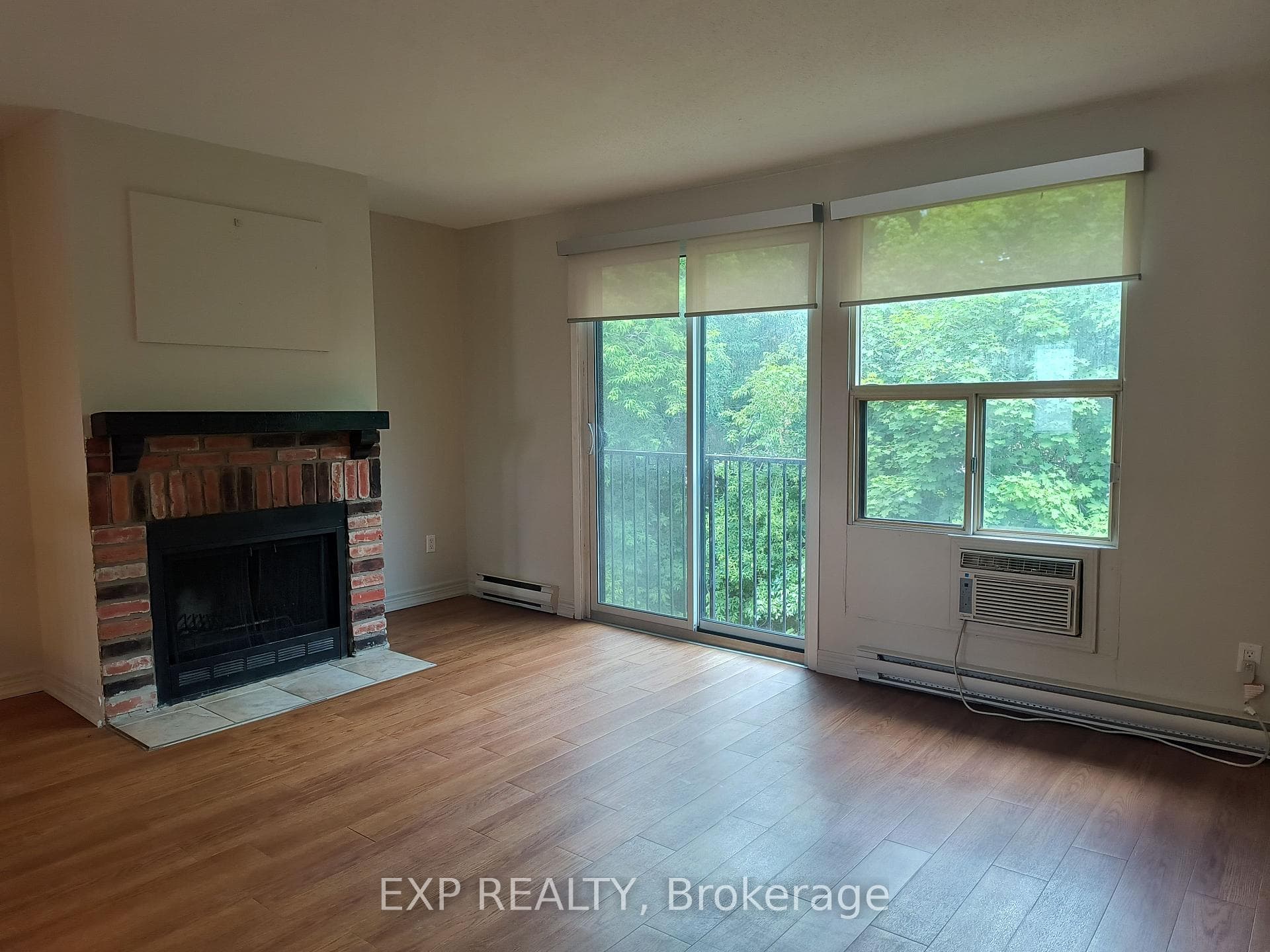 1310 Richmond Road Unit 004 photo 8