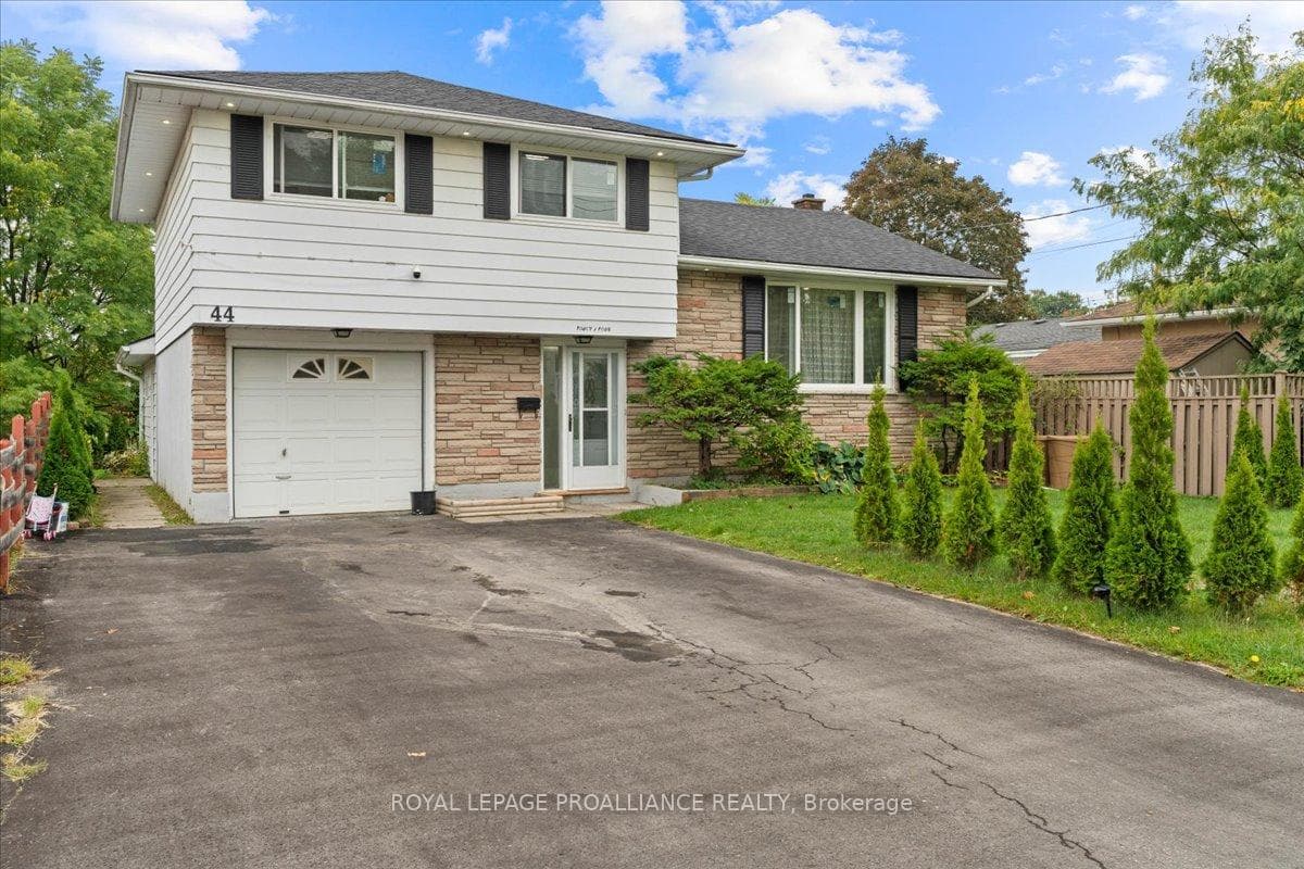 44 Meadowvale Avenue photo 3