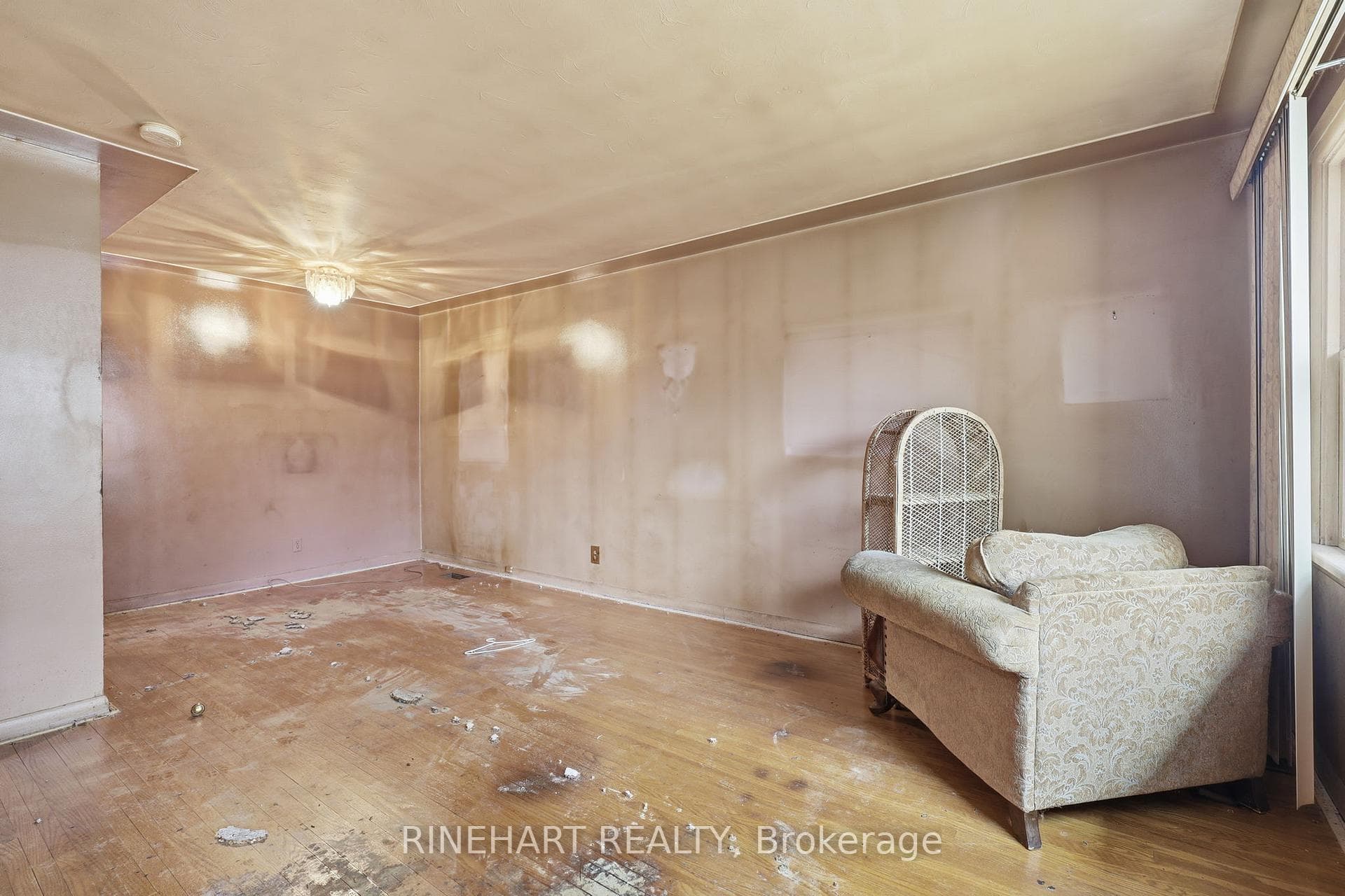 164 Bancroft Road photo 9