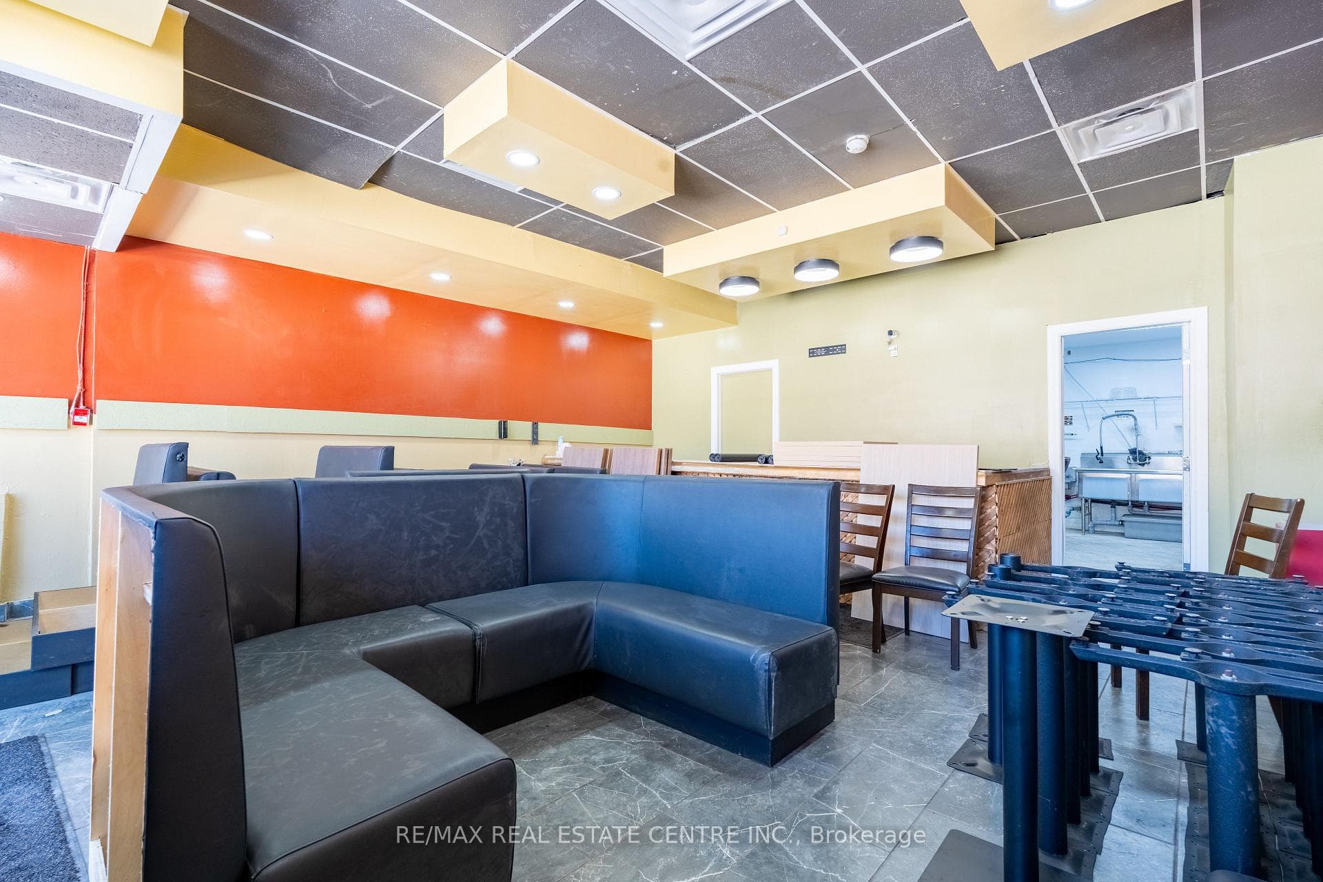 1139-1175 University Avenue photo 13