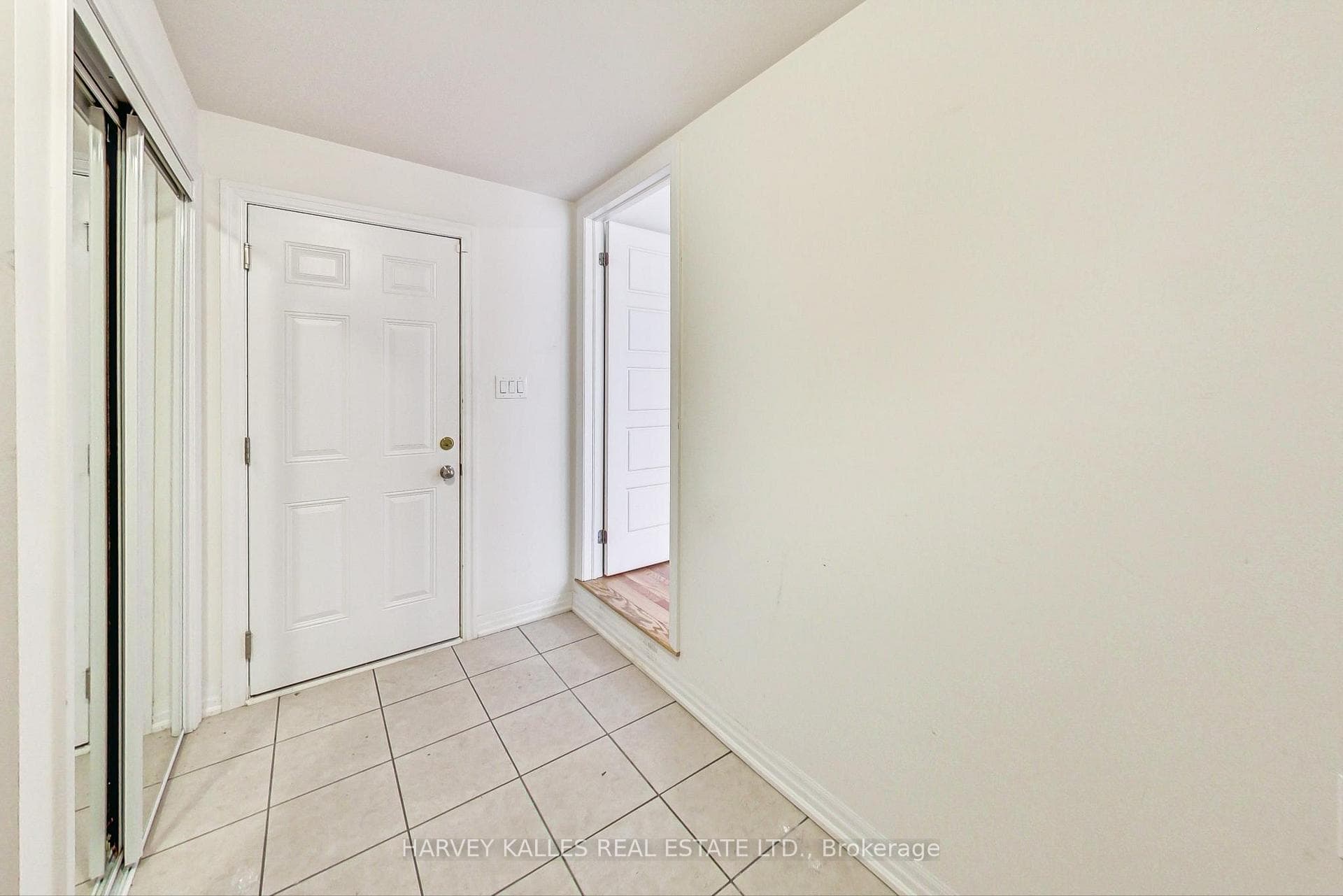 167 Tango Crescent photo 7