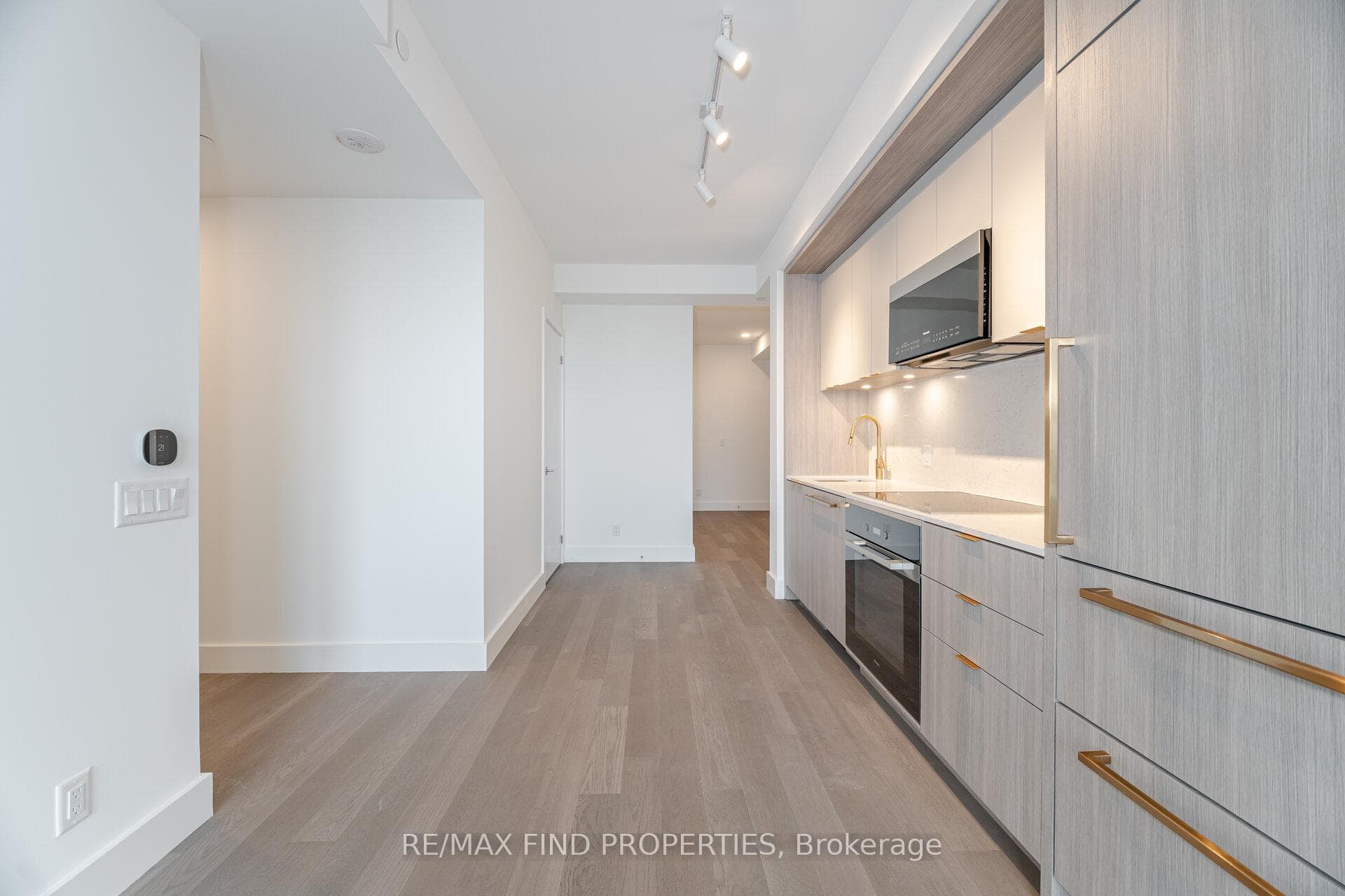 6 Greenbriar Road Unit 910 photo 10