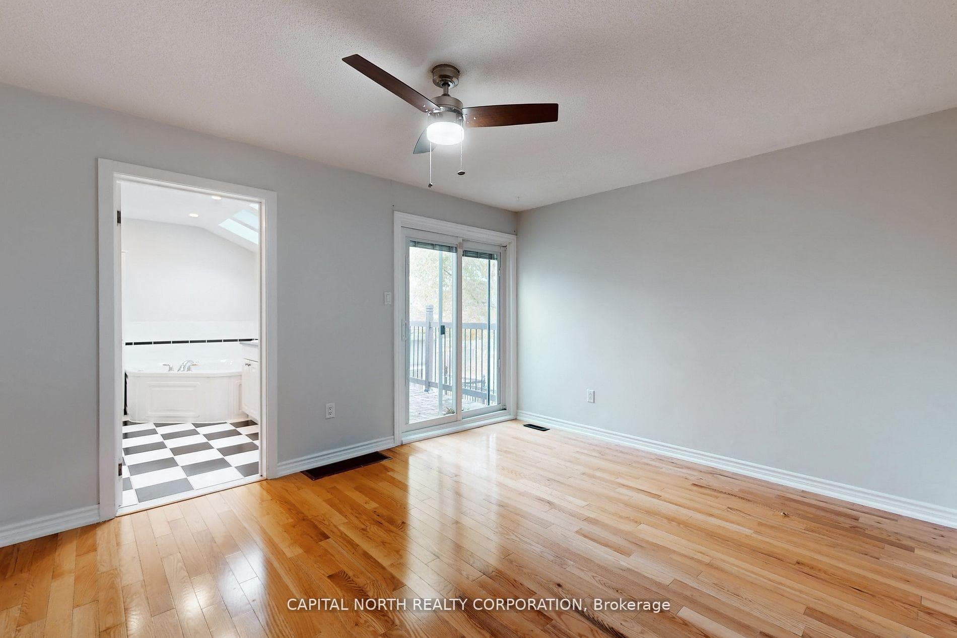 106 Clearview Heights photo 27