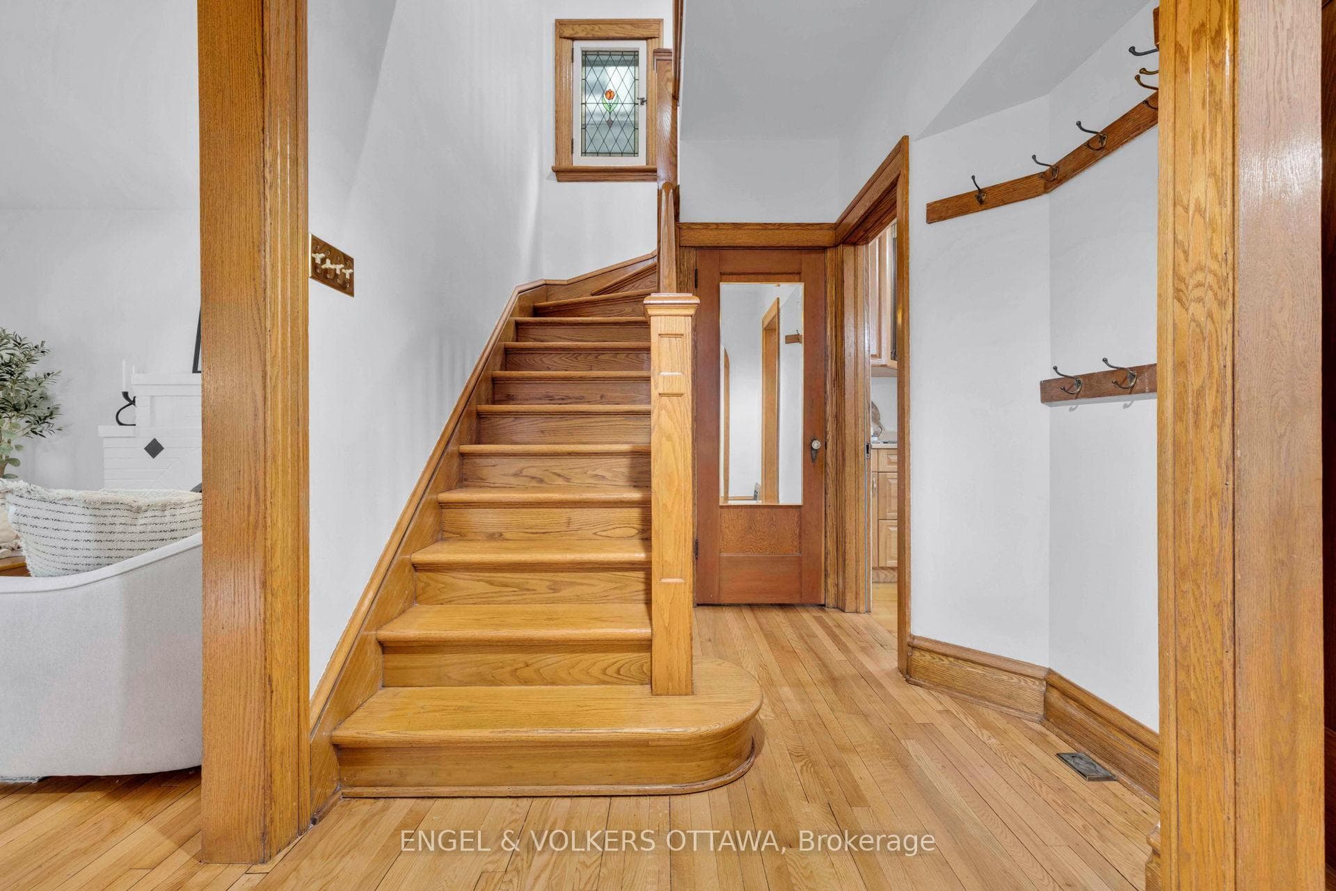 54 Glendale Avenue photo 6