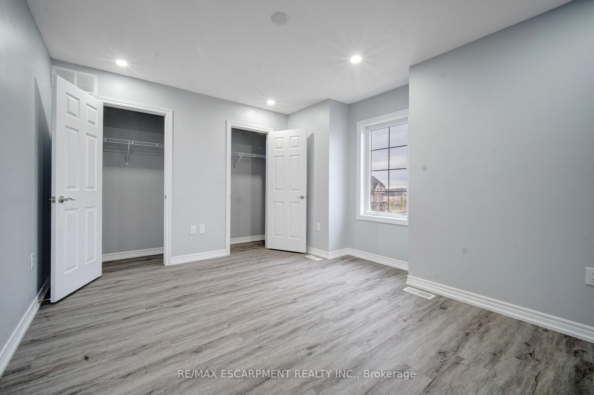 404 Linden Drive photo 33