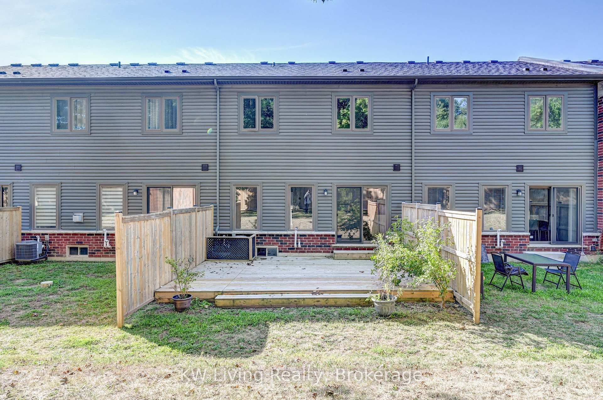 324 Equestrian Way Unit 26 photo 46