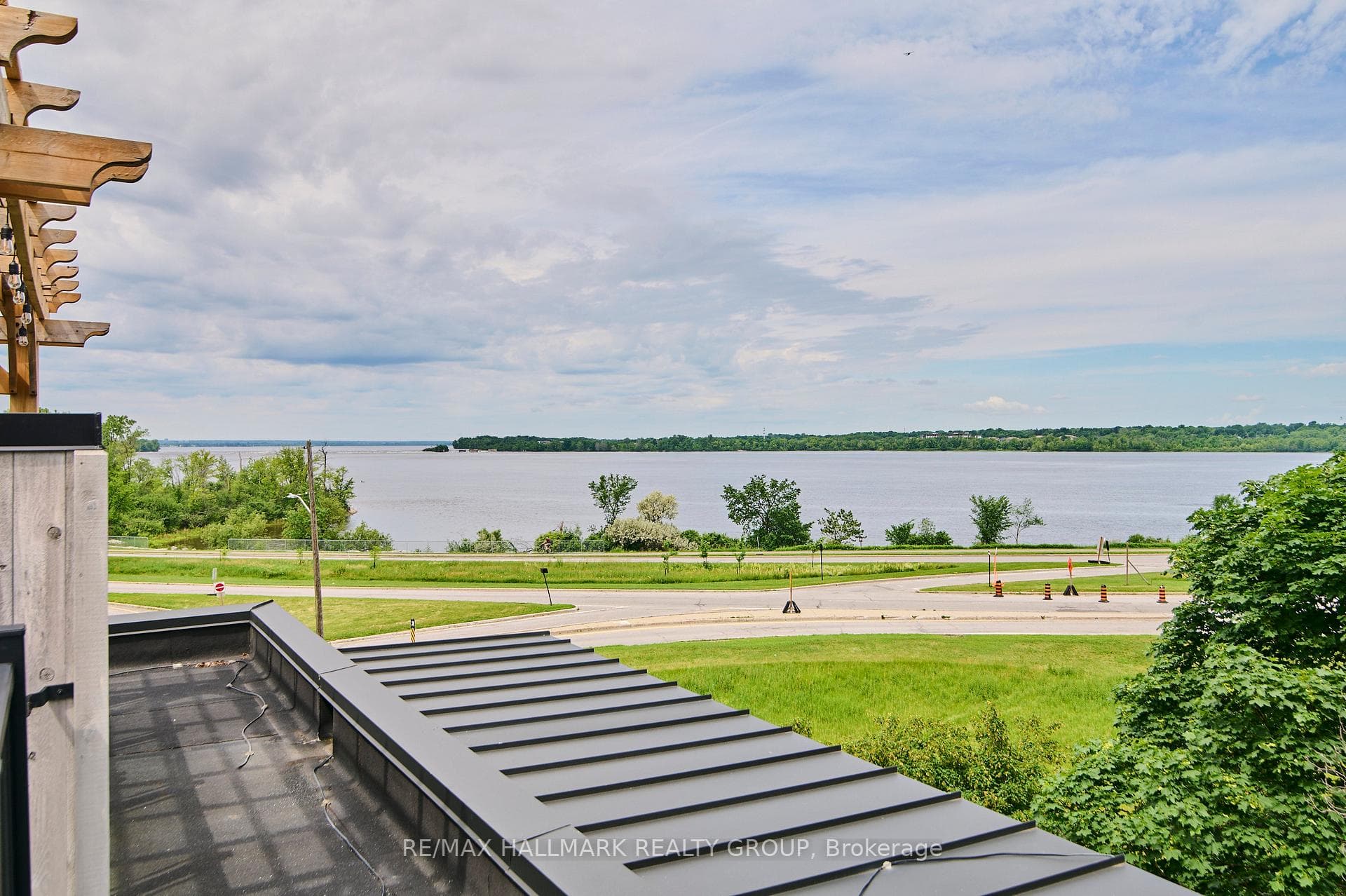3rd floor terrace