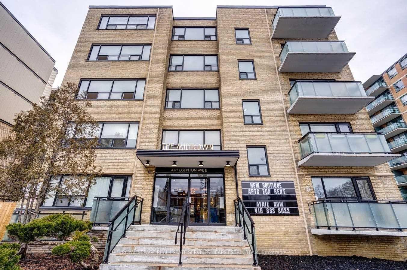 420 Eglinton Avenue Unit 206 photo 2