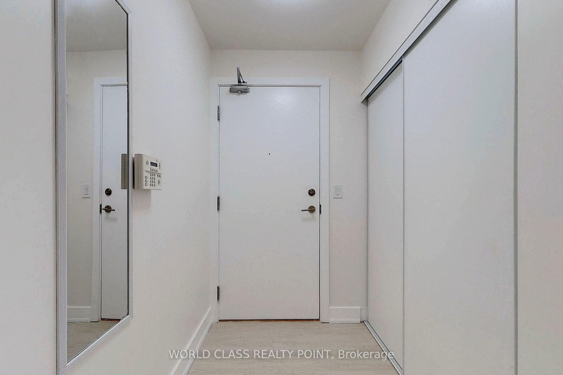 150 Fairview Mall Drive Unit 611 photo 24