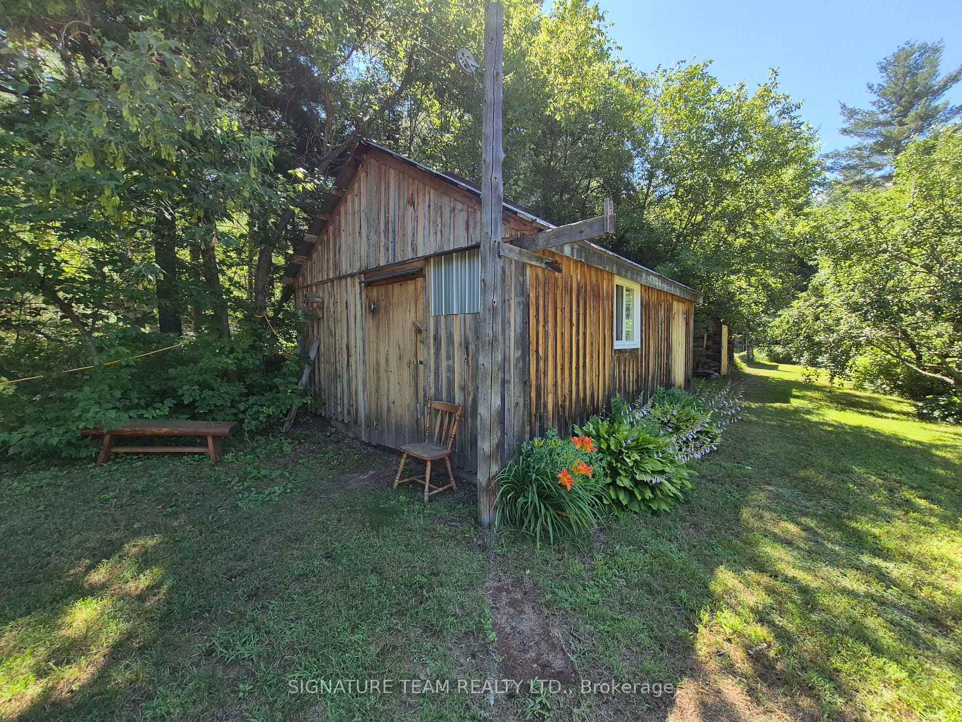 1703 Division Road photo 19