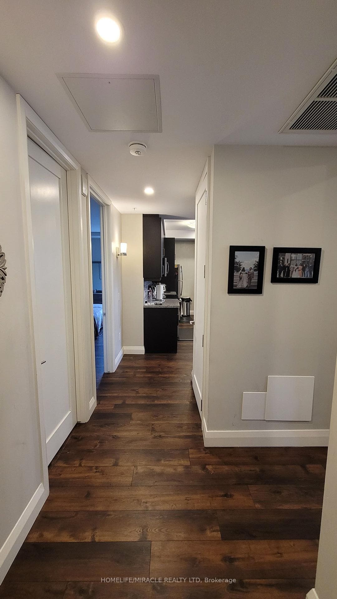 118 king Street Unit 422 photo 9