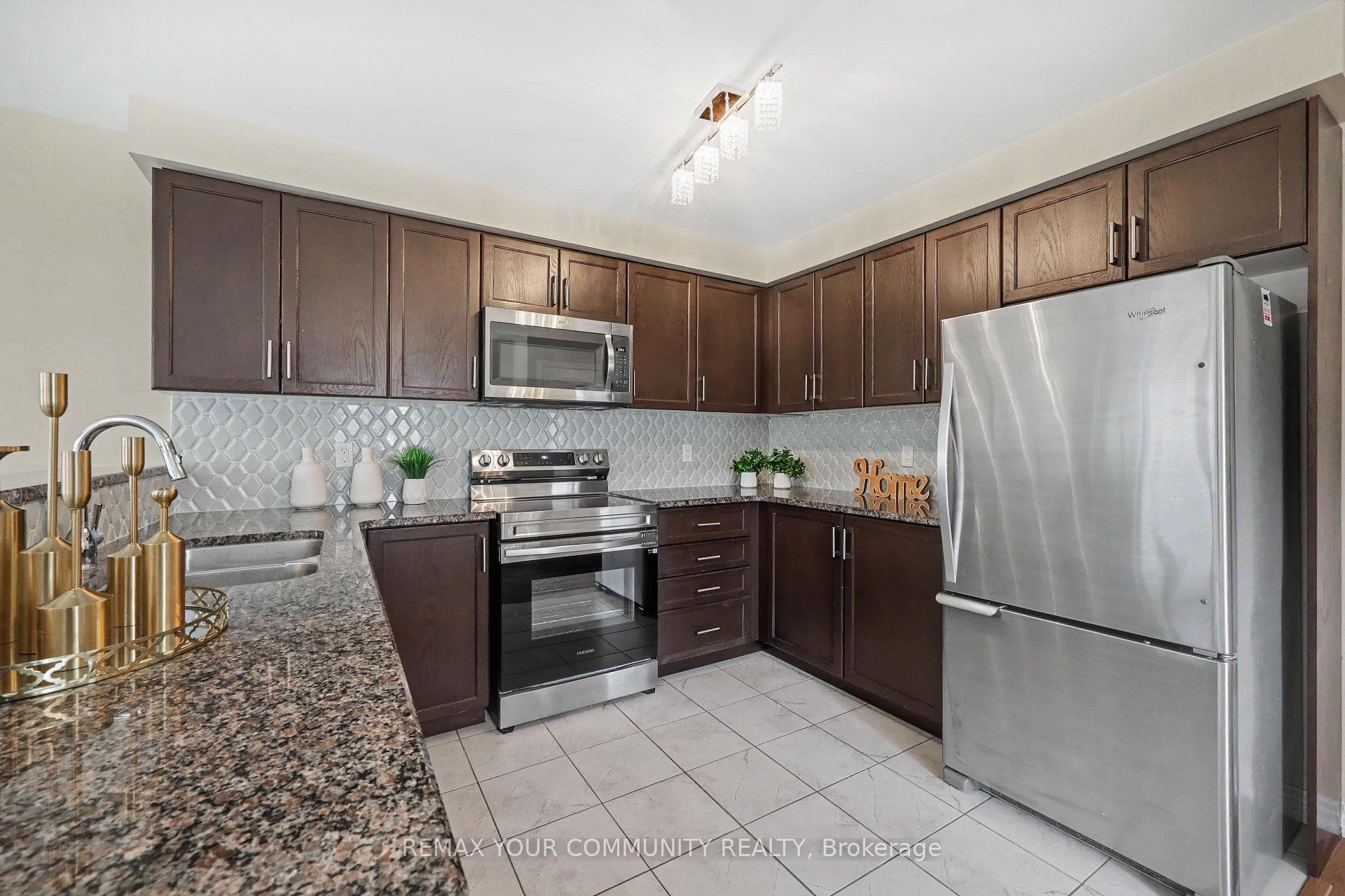 56 Skinner Drive photo 12