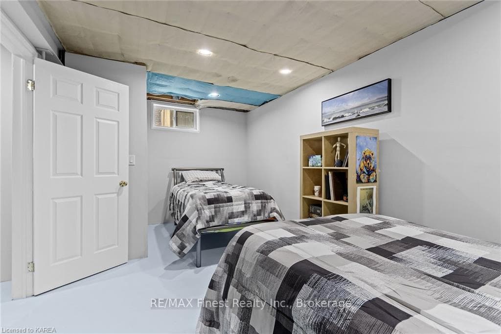51 ROSE ABBEY Drive photo 25