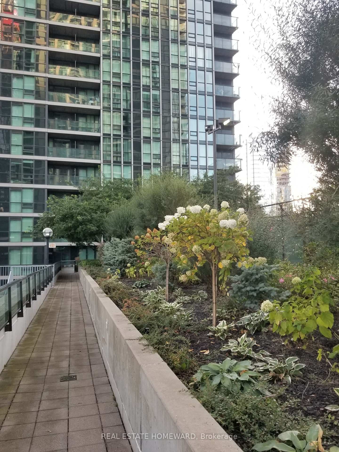 33 Bay Street Unit 302 photo 24