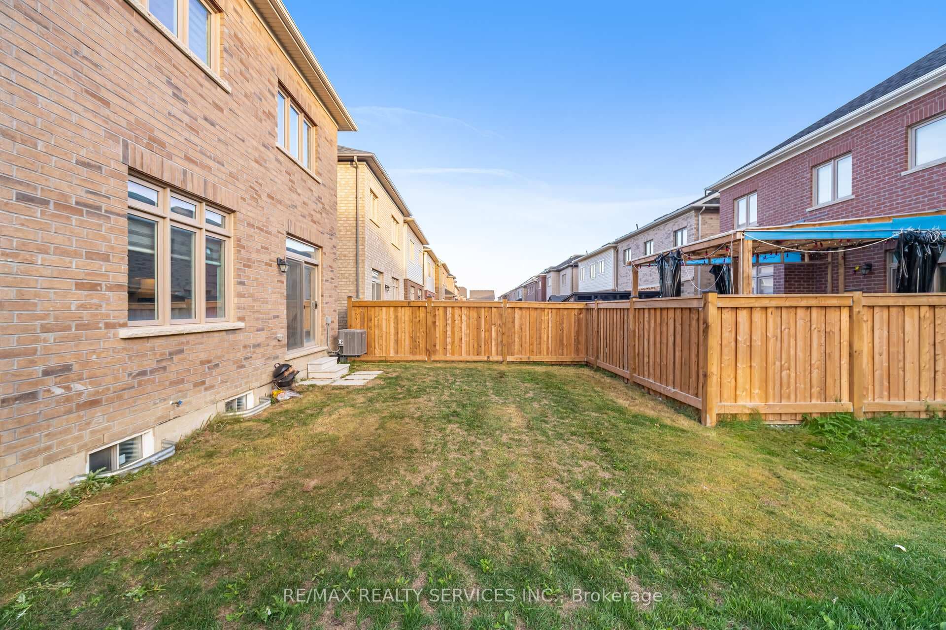 42 Thornvalley Terrace photo 27