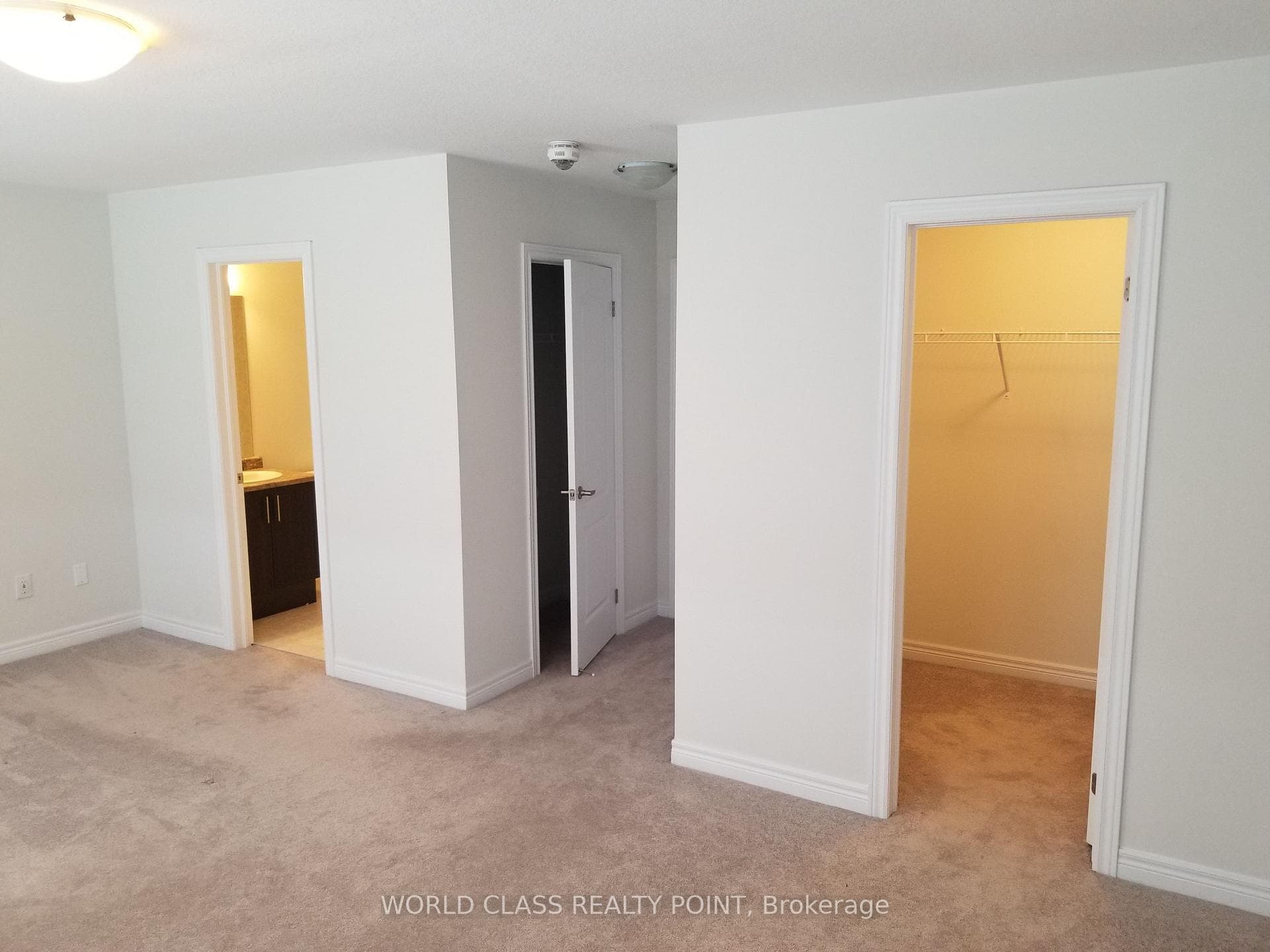 470 Linden Drive Unit 32 photo 16