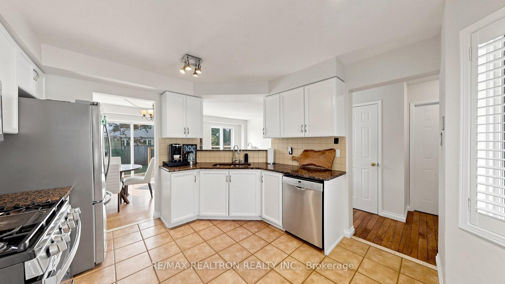 2854 Gulfstream Way photo 13