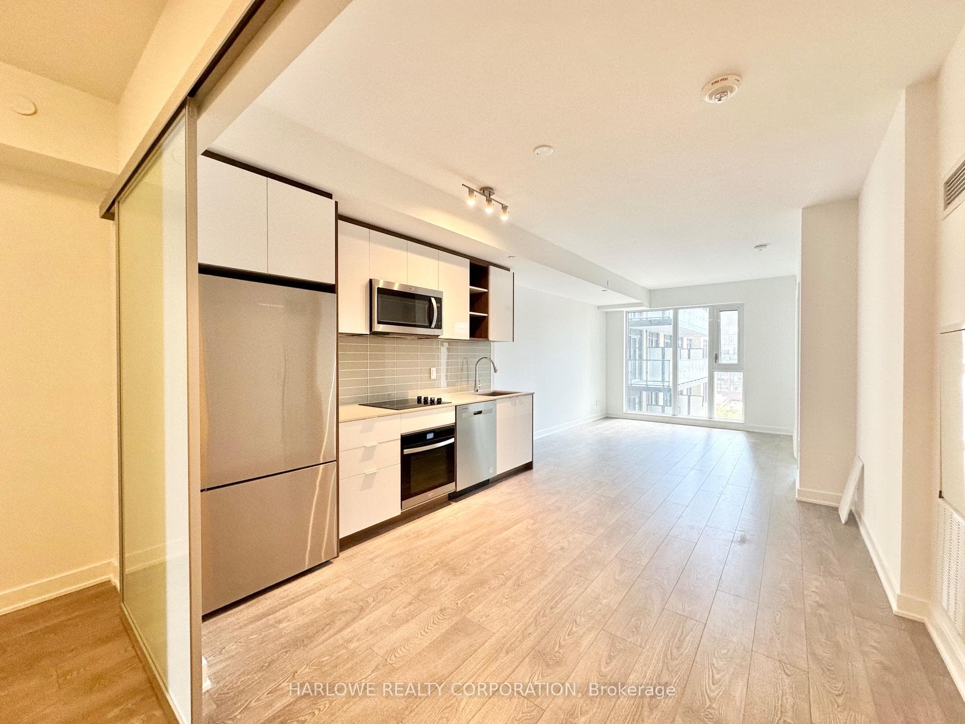 543 Richmond Street Unit 724 photo 1