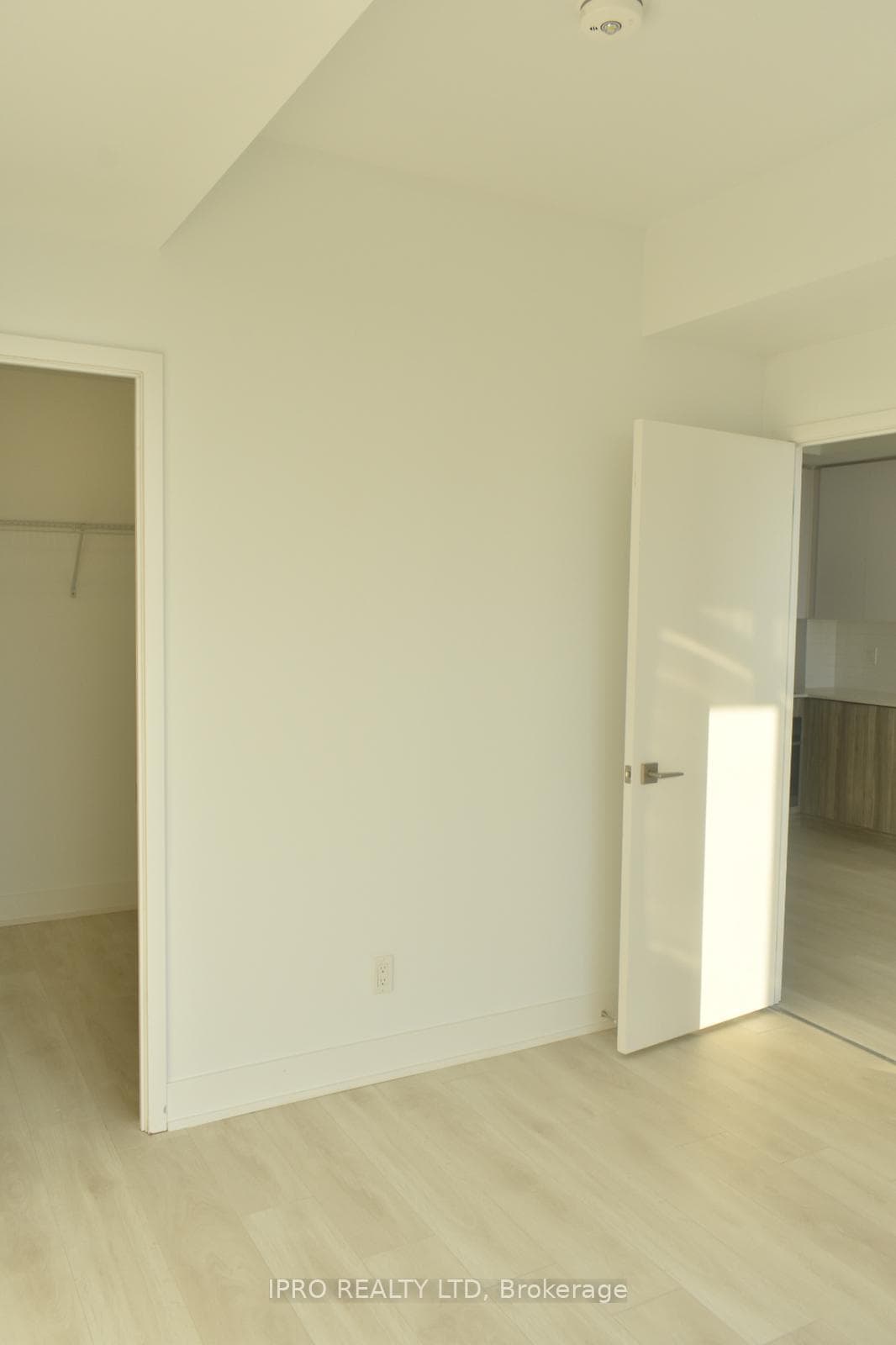 297 Oak Walk Drive Unit 2306 photo 13