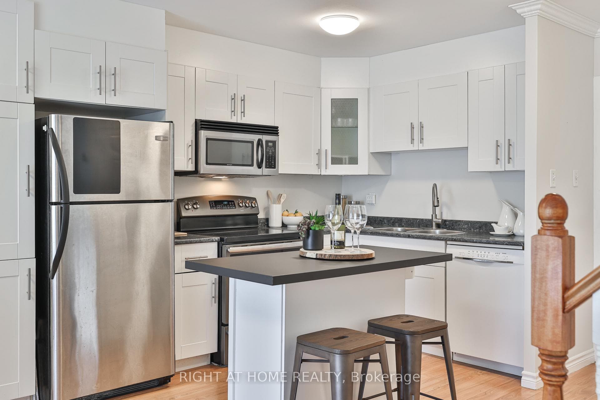 1016 Falgarwood Drive Unit 43 photo 4