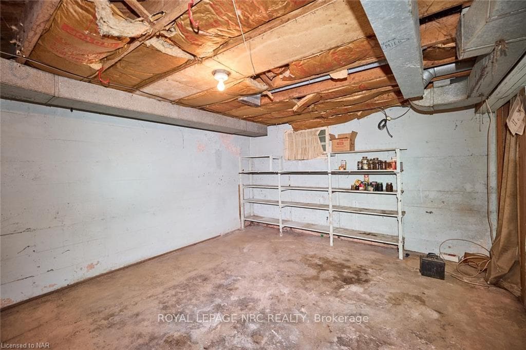 468 GENEVA Street photo 27