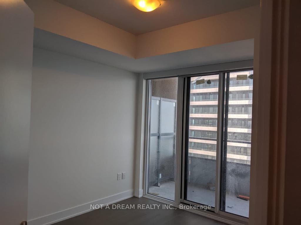 30 Shore Breeze Drive Unit 4116 photo 23
